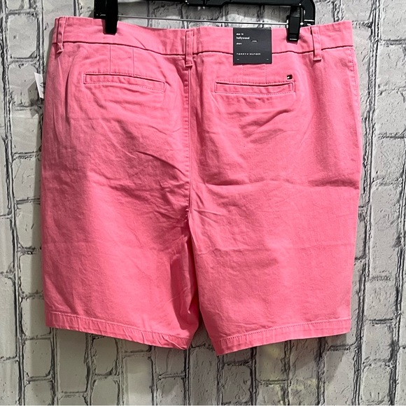 Tommy Hilfiger Size:16 Women Hollywood Short 9” Inseam Pink 97% Cotton - Picture 10 of 10